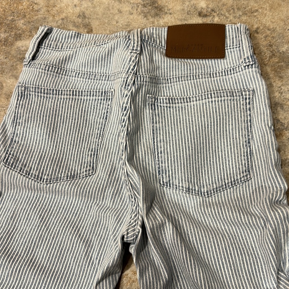 Jeans - Picture 2 of 2